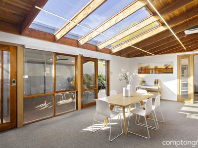 12 Walter Street, Williamstown North