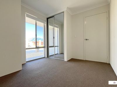 25 Velvet Vista, Alkimos