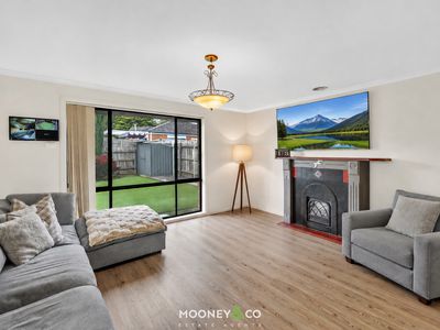 20 Providence Drive, Cranbourne West