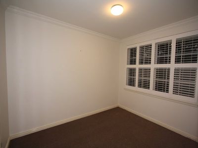 7 / 10 Larkin Street, Roseville