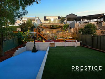 13 Gnarbo Avenue, Carss Park