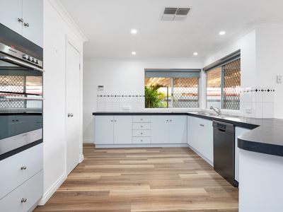38 Heston Court, Somerville