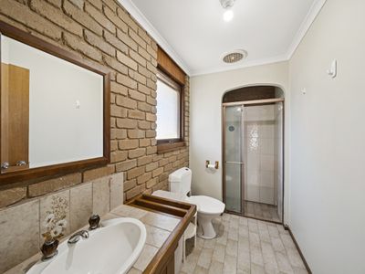 54 Avenel Rd, Seymour