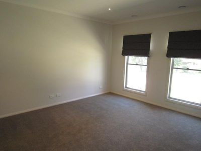 124 Aspinall Street, Golden Square
