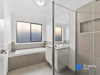 7 Fluke Street, Huntly