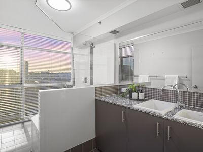 49 / 996 Hay Street, Perth