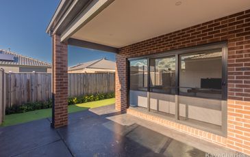 19 Picnic Avenue, Clyde North