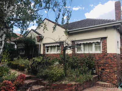 40 Glencairn Avenue, Camberwell