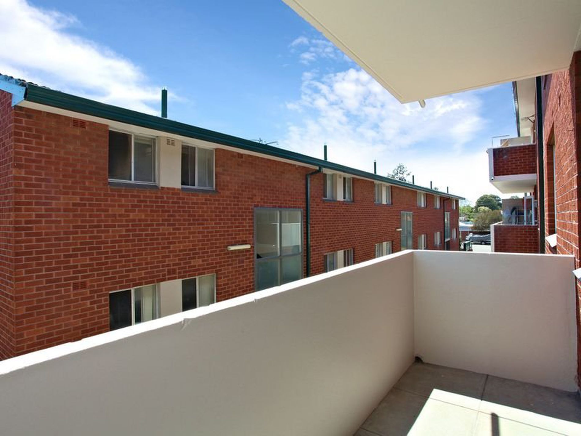 6 / 27 Dover Road, Botany