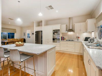 2 Loch Fyne Court, Sorrento