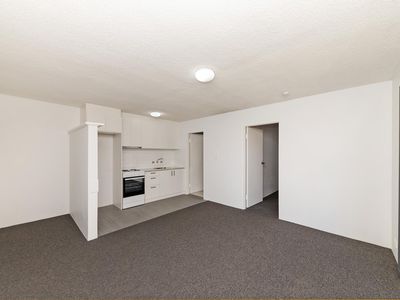 40 / 5 Crest Road, Crestwood