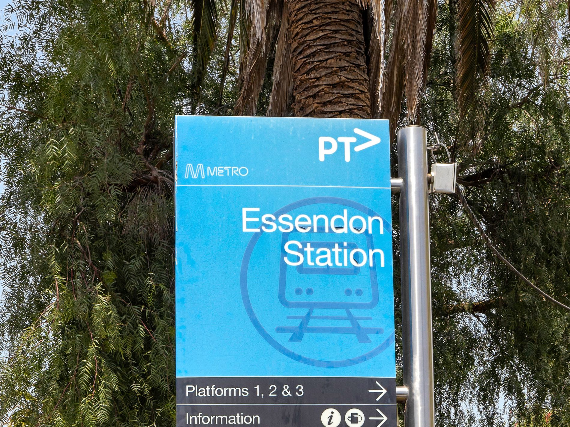 609 / 19 Russell Street, Essendon