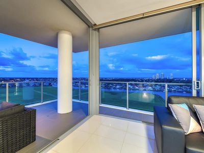 11108 / 25-31 East Quay Drive, Biggera Waters