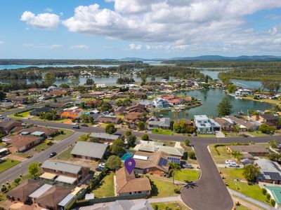 5 Hibiscus Place , Tuncurry