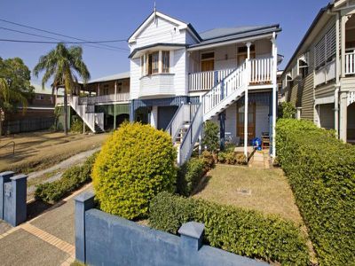 24 Knowsley Street, Greenslopes