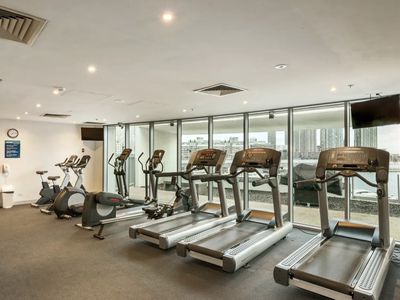 1409 / 2 Newquay Promenade, Docklands