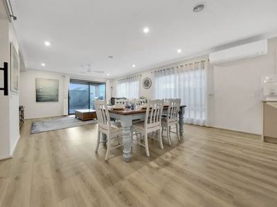 12 Atherton Way, Cranbourne West