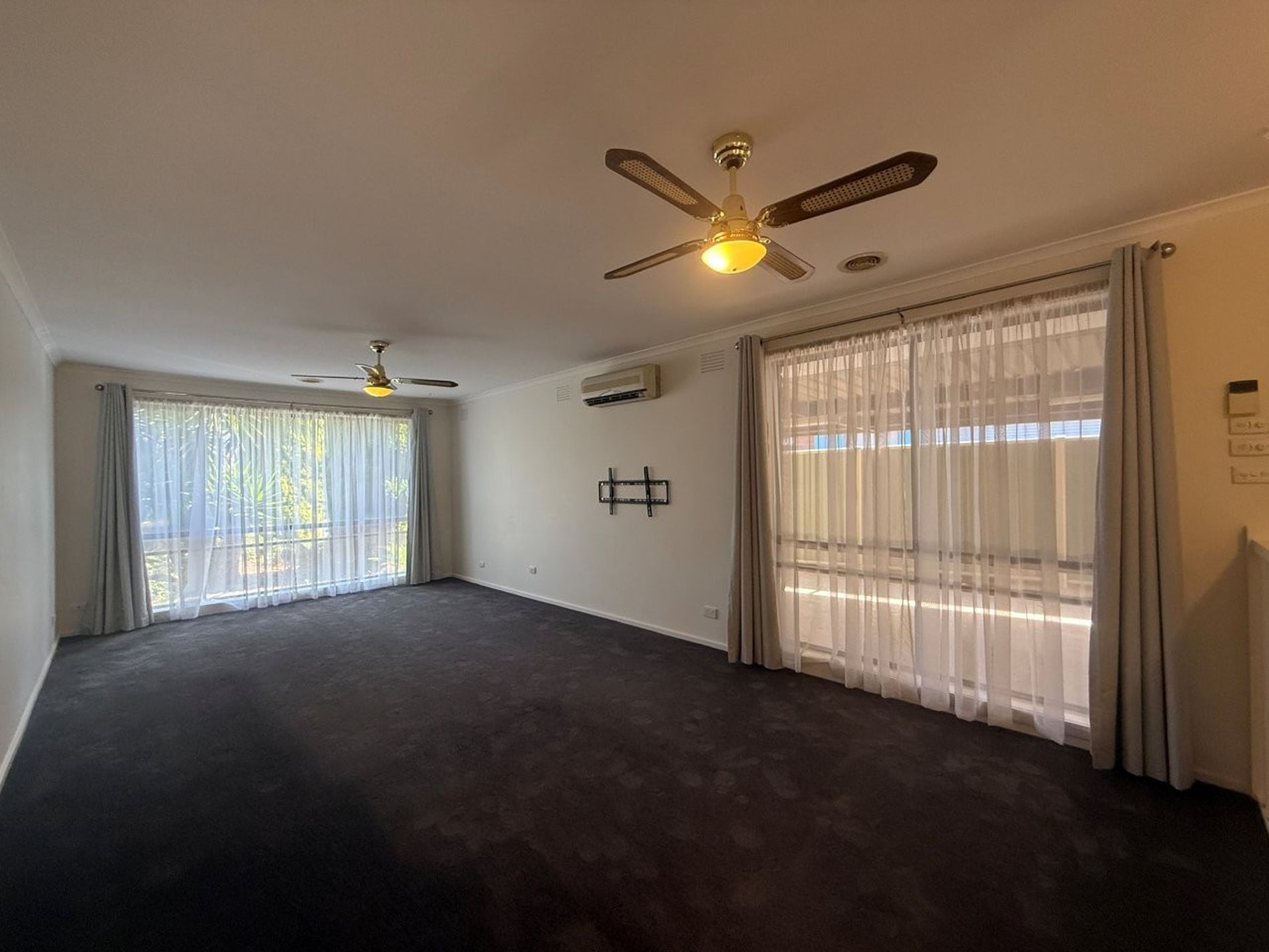 28 Tamarind Crescent, Werribee