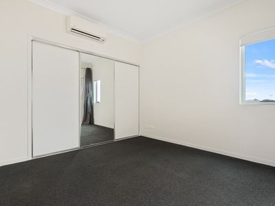 806 / 11 Playfield Street, Chermside