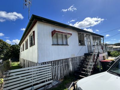 54 James Street, Mount Morgan