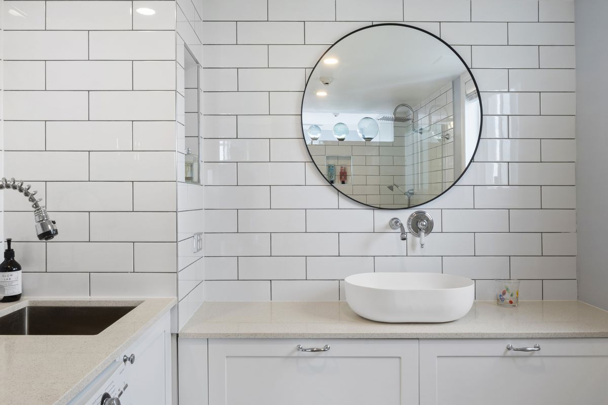 50 / 210 Surf Parade, Surfers Paradise