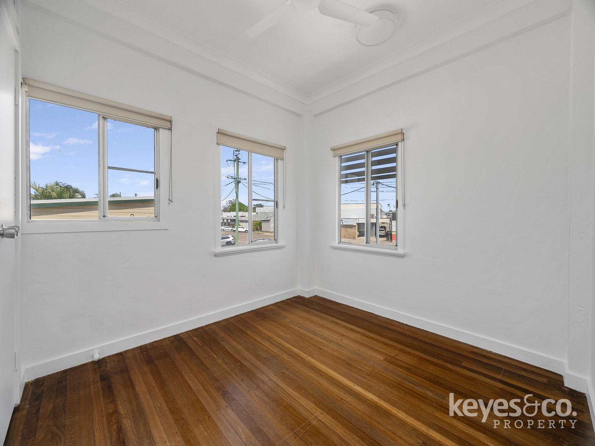 1 / 136 Queens Road, Hermit Park