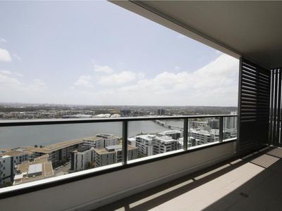 1906 / 7 Rider Road, Rhodes