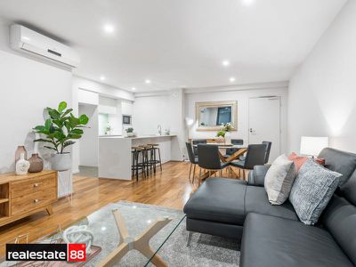 90 / 172 Railway Parade, West Leederville