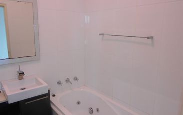 8 / 37 Burwood Rd, Belfield
