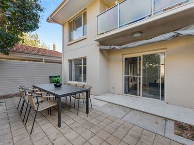 9 / 7-9 L'Estrange Street, Glenside