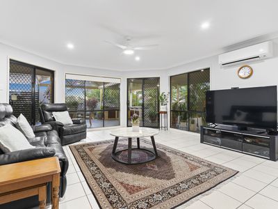 4 Burnside Place, Forest Lake