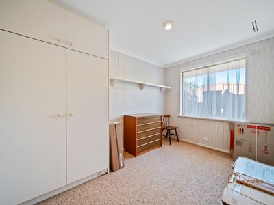 6 Parry Avenue, Bateman