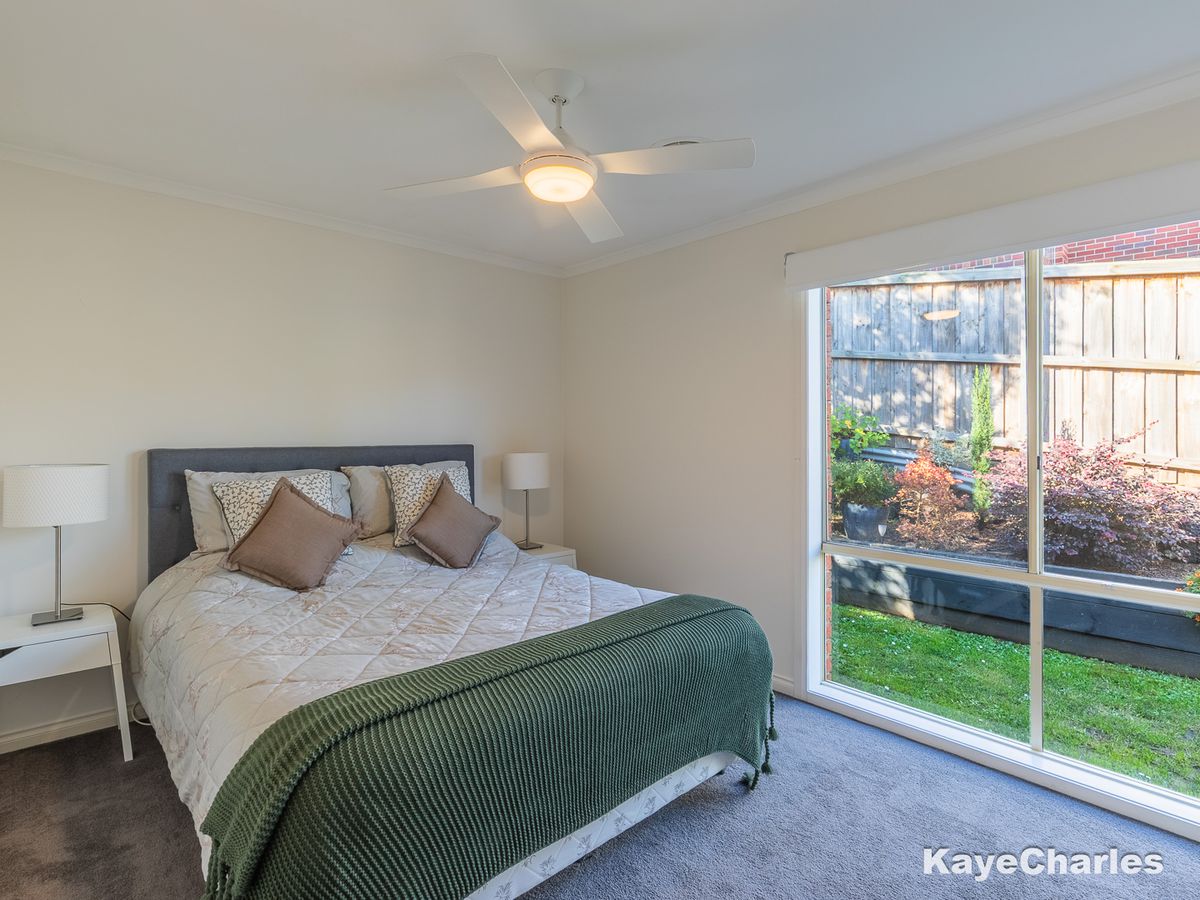 6 Mountain View Circuit, Beaconsfield