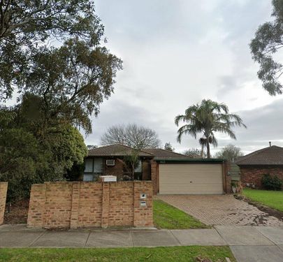 403 South Gippsland Highway, Cranbourne North