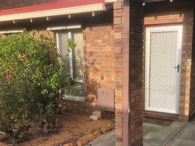 9 / 22 Meldon Way, Dianella