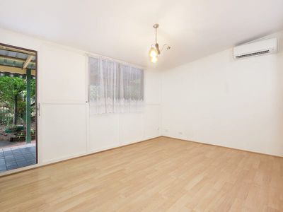 12 St Patrick Ave, Kuraby