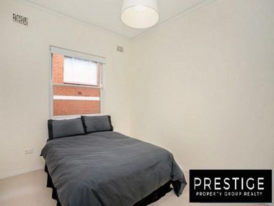 2 / 27 Warialda Street, Kogarah