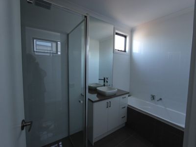 9 Graham Street, Hamlyn Heights