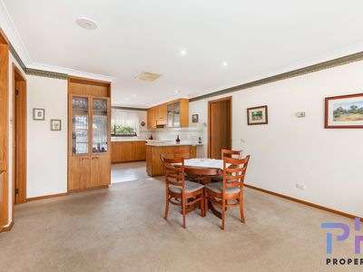 11 Melbury Court, Epsom