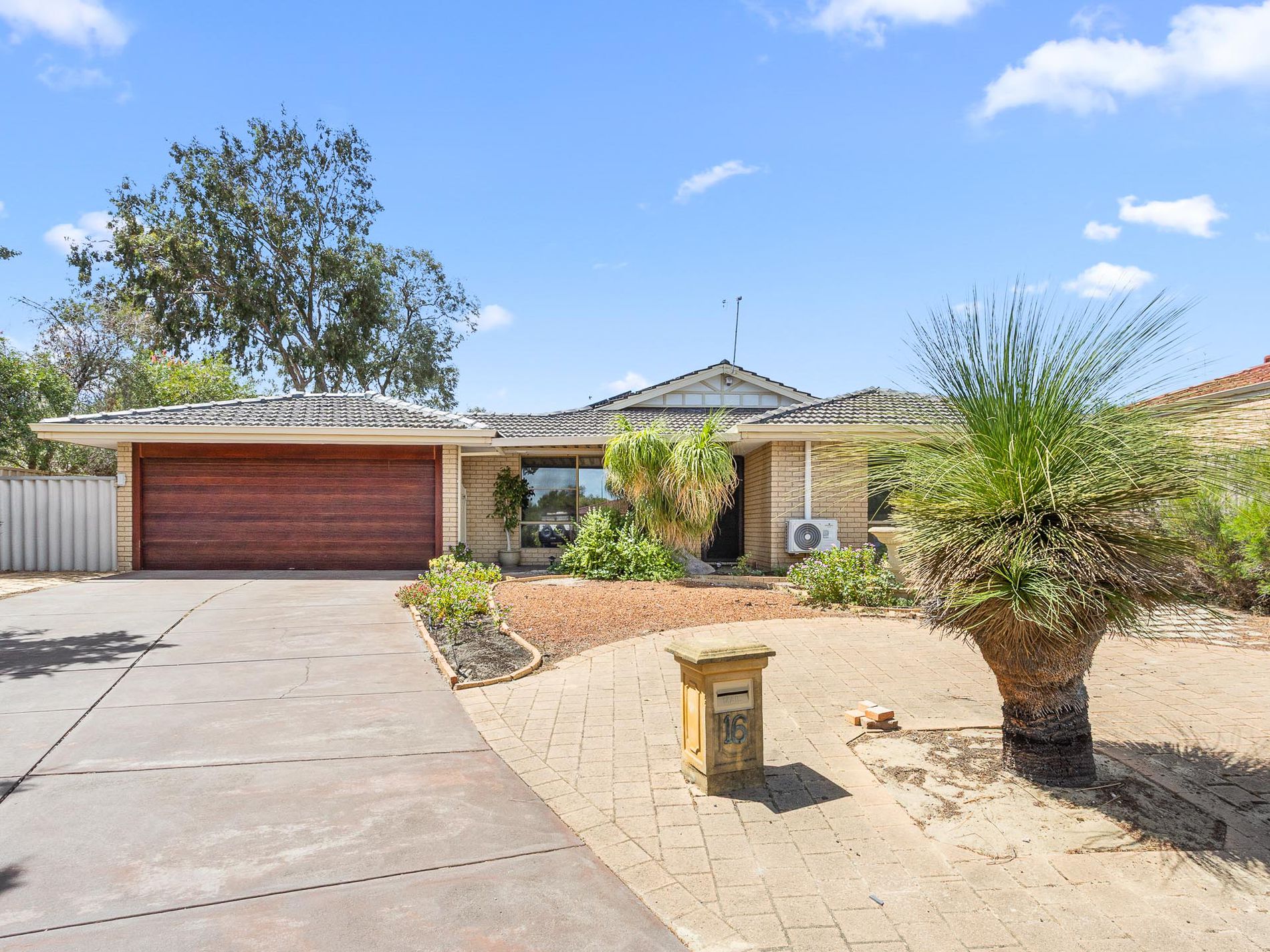 16 Garland Court, Kardinya