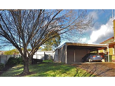 109 Symonds Street, Golden Square