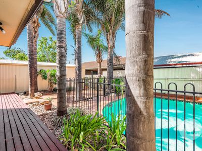 42 Exmouth Road, Glanville