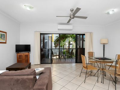 5 / 253-255 Lake Street, Cairns North