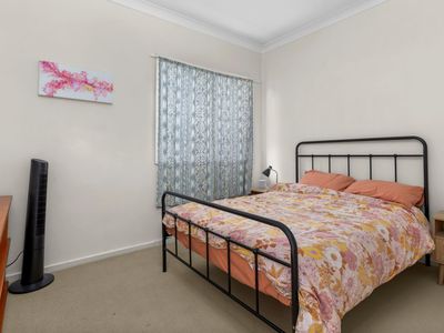 44 John Street, Belmont North
