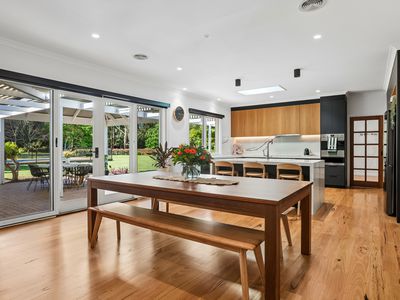 105 Manorina Way, Macedon