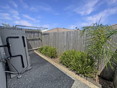 2 / 10 Coldstream Street, Pimpama