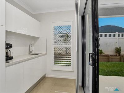 46 Homevale Ent, Mount Peter
