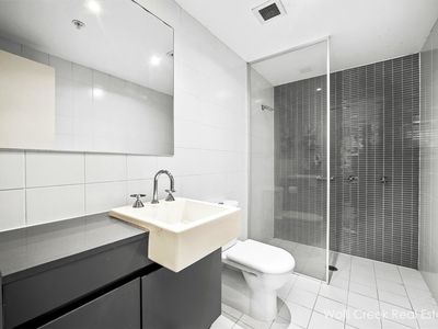 A907 / 35 Arncliffe Street , Wolli Creek