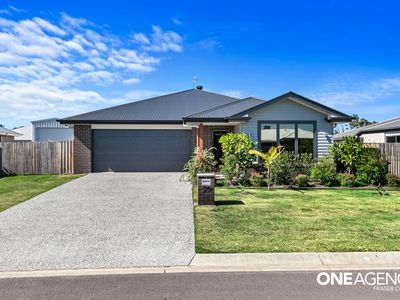 30 Saltair Drive, Eli Waters