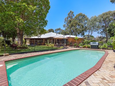 8 Boronia Road, Banjup